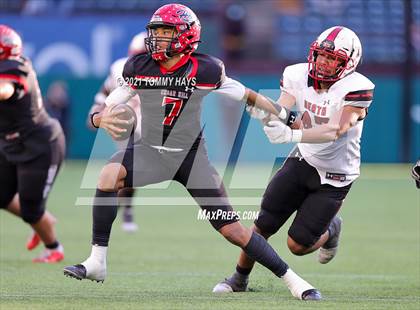 Thumbnail 3 in Rockwall-Heath vs. Cedar Hill (Class 6A D2 Quarterfinals) photogallery.