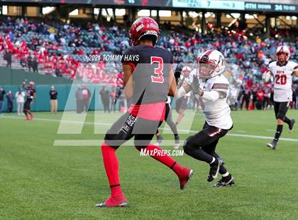 Thumbnail 3 in Rockwall-Heath vs. Cedar Hill (Class 6A D2 Quarterfinals) photogallery.
