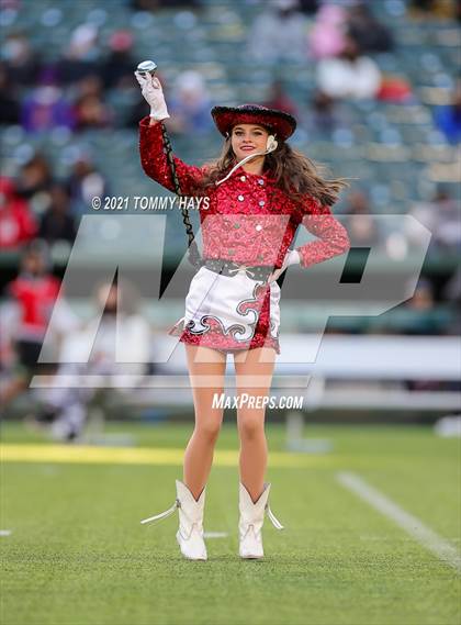 Thumbnail 3 in Rockwall-Heath vs. Cedar Hill (Class 6A D2 Quarterfinals) photogallery.
