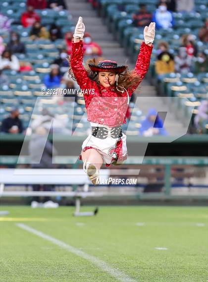 Thumbnail 2 in Rockwall-Heath vs. Cedar Hill (Class 6A D2 Quarterfinals) photogallery.