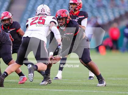 Thumbnail 2 in Rockwall-Heath vs. Cedar Hill (Class 6A D2 Quarterfinals) photogallery.