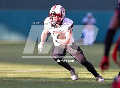 Thumbnail 1 in Rockwall-Heath vs. Cedar Hill (Class 6A D2 Quarterfinals) photogallery.