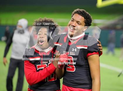 Thumbnail 1 in Rockwall-Heath vs. Cedar Hill (Class 6A D2 Quarterfinals) photogallery.
