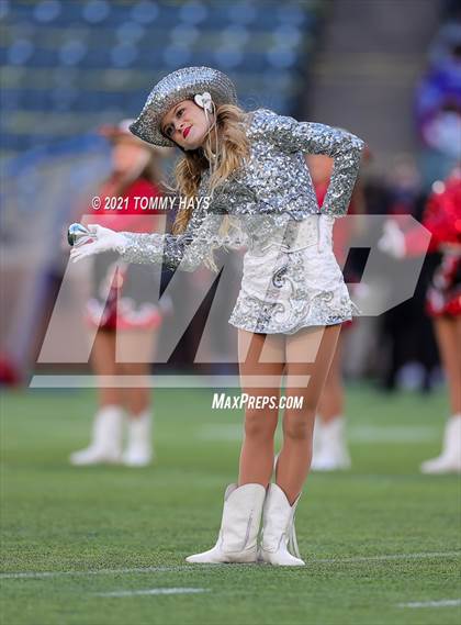 Thumbnail 1 in Rockwall-Heath vs. Cedar Hill (Class 6A D2 Quarterfinals) photogallery.
