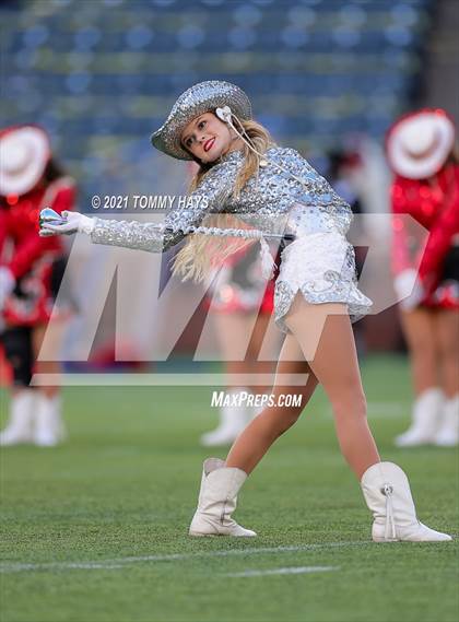 Thumbnail 3 in Rockwall-Heath vs. Cedar Hill (Class 6A D2 Quarterfinals) photogallery.