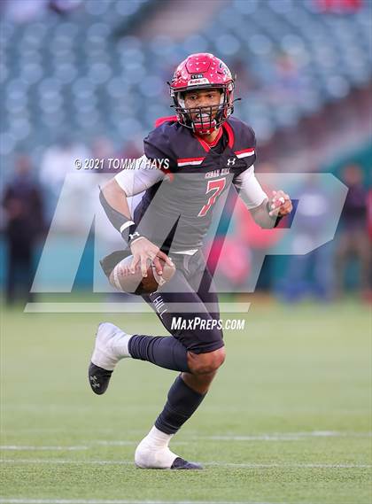 Thumbnail 1 in Rockwall-Heath vs. Cedar Hill (Class 6A D2 Quarterfinals) photogallery.