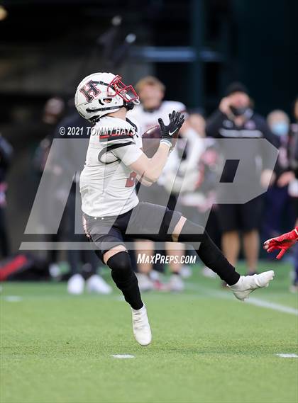 Thumbnail 3 in Rockwall-Heath vs. Cedar Hill (Class 6A D2 Quarterfinals) photogallery.