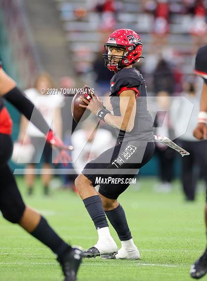 Thumbnail 2 in Rockwall-Heath vs. Cedar Hill (Class 6A D2 Quarterfinals) photogallery.