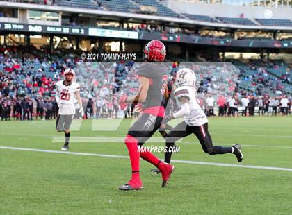 Thumbnail 3 in Rockwall-Heath vs. Cedar Hill (Class 6A D2 Quarterfinals) photogallery.