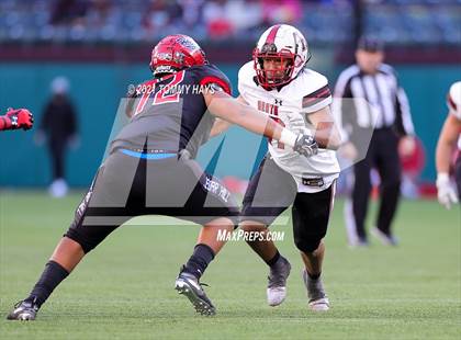 Thumbnail 2 in Rockwall-Heath vs. Cedar Hill (Class 6A D2 Quarterfinals) photogallery.