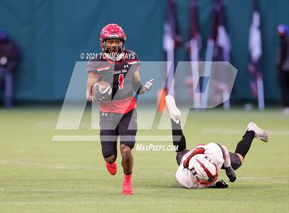 Thumbnail 2 in Rockwall-Heath vs. Cedar Hill (Class 6A D2 Quarterfinals) photogallery.