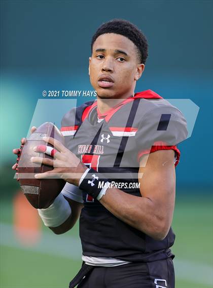 Thumbnail 1 in Rockwall-Heath vs. Cedar Hill (Class 6A D2 Quarterfinals) photogallery.