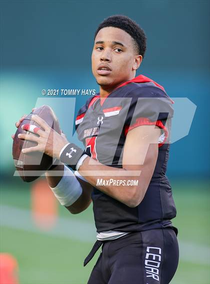 Thumbnail 3 in Rockwall-Heath vs. Cedar Hill (Class 6A D2 Quarterfinals) photogallery.