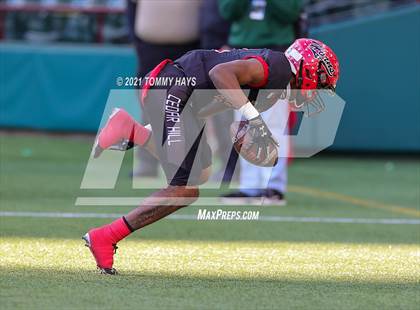 Thumbnail 2 in Rockwall-Heath vs. Cedar Hill (Class 6A D2 Quarterfinals) photogallery.