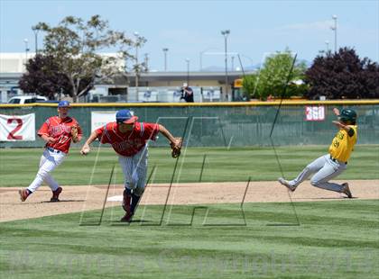 Thumbnail 3 in Bishop Manogue vs Reno (NIAA D1 Northern Region Final) photogallery.
