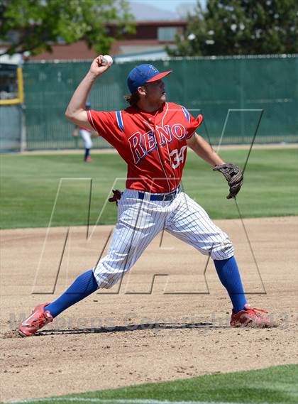Thumbnail 3 in Bishop Manogue vs Reno (NIAA D1 Northern Region Final) photogallery.