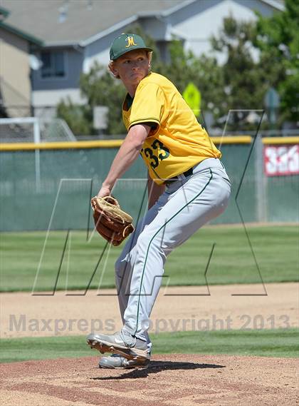 Thumbnail 3 in Bishop Manogue vs Reno (NIAA D1 Northern Region Final) photogallery.
