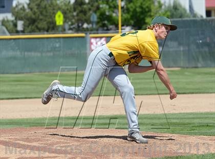 Thumbnail 3 in Bishop Manogue vs Reno (NIAA D1 Northern Region Final) photogallery.