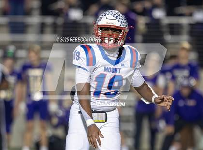 Thumbnail 3 in Mt. Enterprise vs. Shiner (UIL 2A DII Football Semifinal) photogallery.