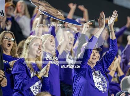 Thumbnail 1 in Mt. Enterprise vs. Shiner (UIL 2A DII Football Semifinal) photogallery.