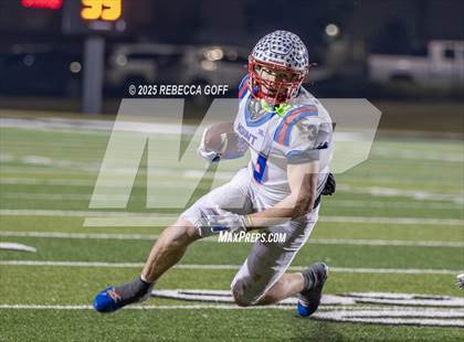 Thumbnail 3 in Mt. Enterprise vs. Shiner (UIL 2A DII Football Semifinal) photogallery.