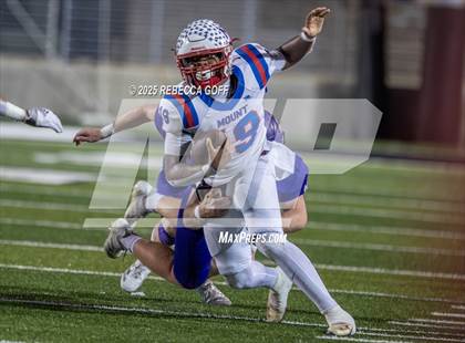 Thumbnail 1 in Mt. Enterprise vs. Shiner (UIL 2A DII Football Semifinal) photogallery.