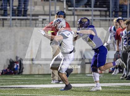 Thumbnail 1 in Mt. Enterprise vs. Shiner (UIL 2A DII Football Semifinal) photogallery.