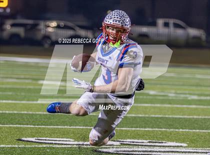 Thumbnail 3 in Mt. Enterprise vs. Shiner (UIL 2A DII Football Semifinal) photogallery.