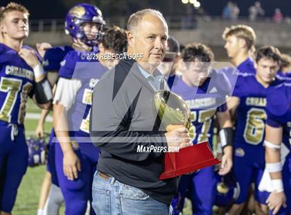 Thumbnail 2 in Mt. Enterprise vs. Shiner (UIL 2A DII Football Semifinal) photogallery.