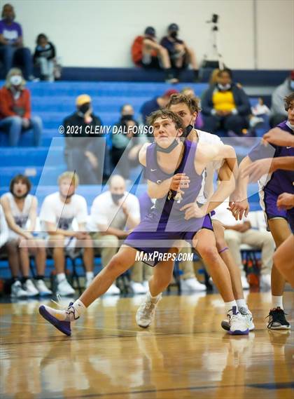 Thumbnail 3 in Denver South Vs Douglas County photogallery.