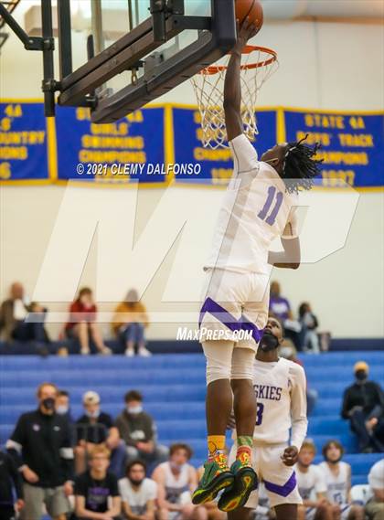 Thumbnail 2 in Denver South Vs Douglas County photogallery.