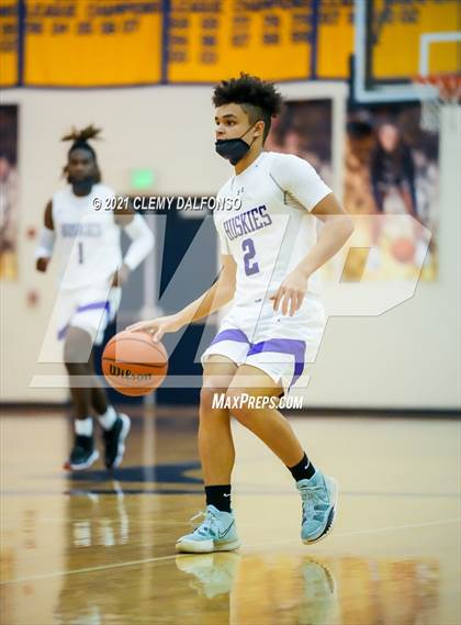 Thumbnail 3 in Denver South Vs Douglas County photogallery.