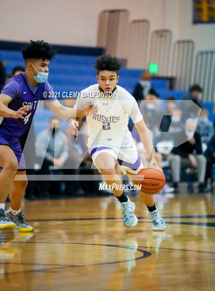 Thumbnail 3 in Denver South Vs Douglas County photogallery.