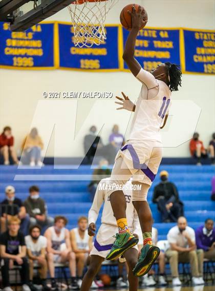 Thumbnail 3 in Denver South Vs Douglas County photogallery.