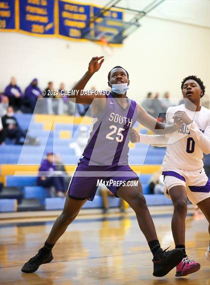 Thumbnail 2 in Denver South Vs Douglas County photogallery.