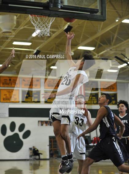 Thumbnail 3 in Tempe vs Verrado (Horizon Holiday Hoops) photogallery.