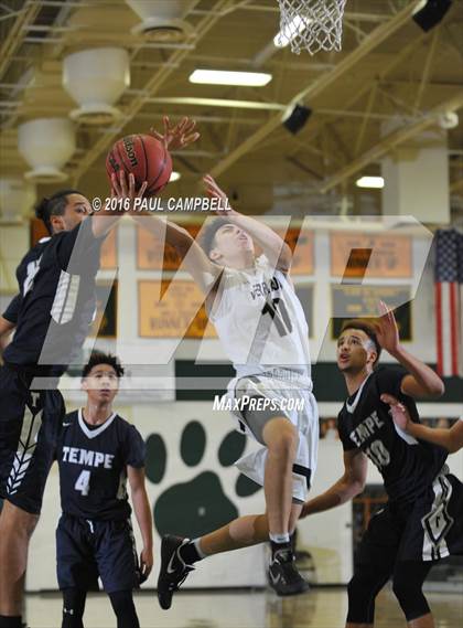 Thumbnail 3 in Tempe vs Verrado (Horizon Holiday Hoops) photogallery.