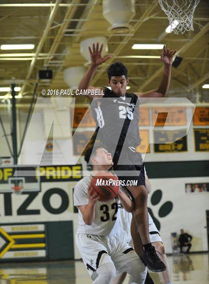 Thumbnail 1 in Tempe vs Verrado (Horizon Holiday Hoops) photogallery.