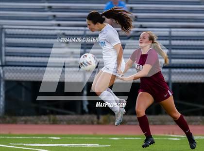Thumbnail 2 in Yorktown @ Oakton (VHSL Class 6 Region D Quarter Final) photogallery.
