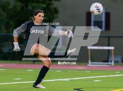 Thumbnail 1 in Yorktown @ Oakton (VHSL Class 6 Region D Quarter Final) photogallery.