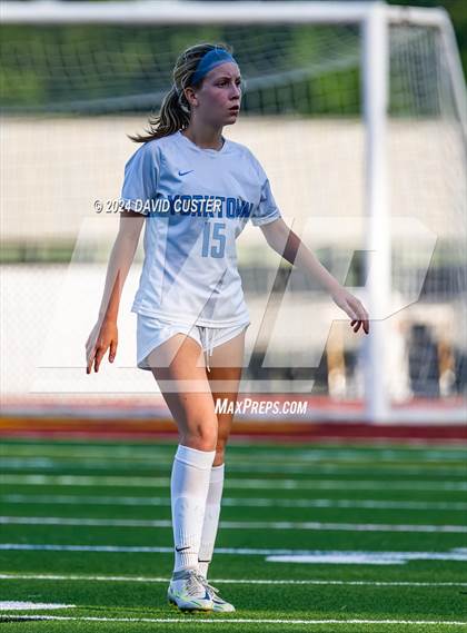 Thumbnail 2 in Yorktown @ Oakton (VHSL Class 6 Region D Quarter Final) photogallery.