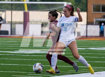 Thumbnail 2 in Yorktown @ Oakton (VHSL Class 6 Region D Quarter Final) photogallery.