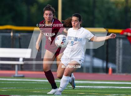 Thumbnail 3 in Yorktown @ Oakton (VHSL Class 6 Region D Quarter Final) photogallery.