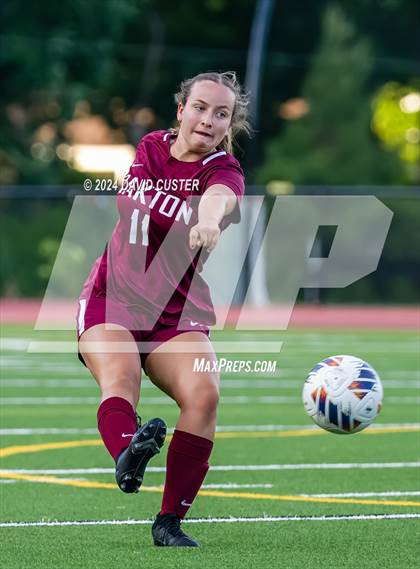 Thumbnail 3 in Yorktown @ Oakton (VHSL Class 6 Region D Quarter Final) photogallery.