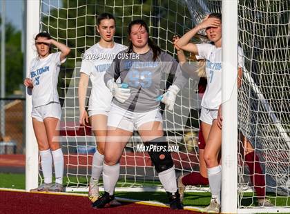 Thumbnail 3 in Yorktown @ Oakton (VHSL Class 6 Region D Quarter Final) photogallery.