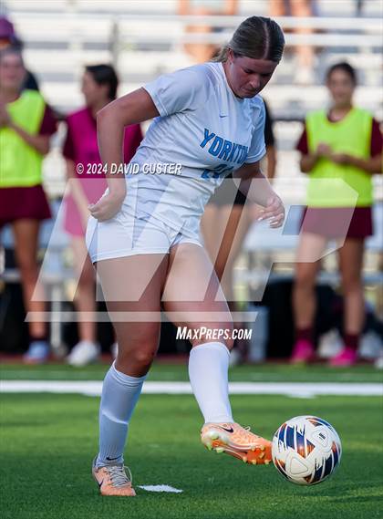 Thumbnail 3 in Yorktown @ Oakton (VHSL Class 6 Region D Quarter Final) photogallery.