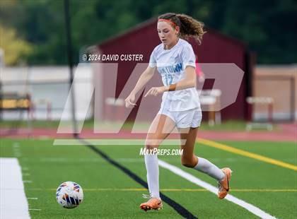 Thumbnail 2 in Yorktown @ Oakton (VHSL Class 6 Region D Quarter Final) photogallery.