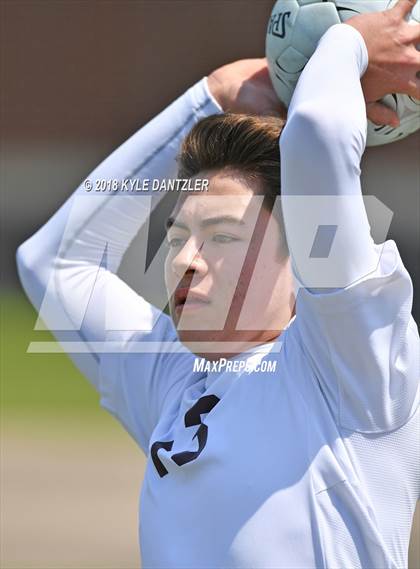 Thumbnail 2 in San Elizario vs Bridgeport (4A Region 1 Final) photogallery.