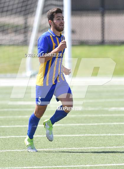 Thumbnail 1 in San Elizario vs Bridgeport (4A Region 1 Final) photogallery.
