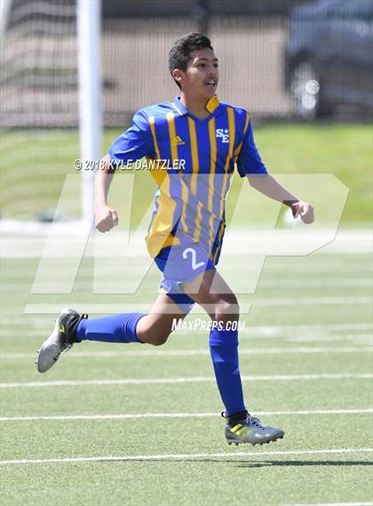 Thumbnail 2 in San Elizario vs Bridgeport (4A Region 1 Final) photogallery.